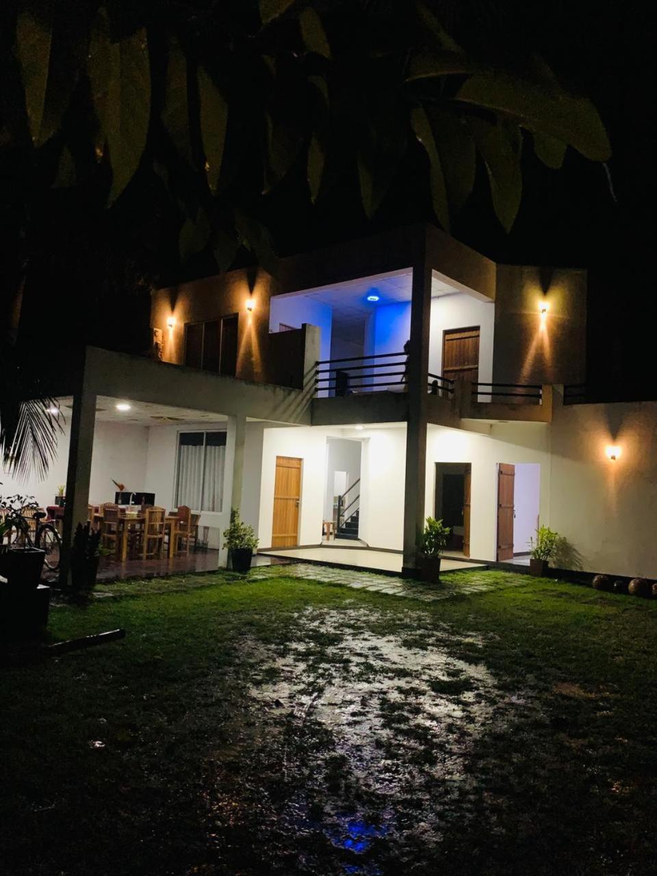Cassia Udawalawe Hotel ภายนอก รูปภาพ