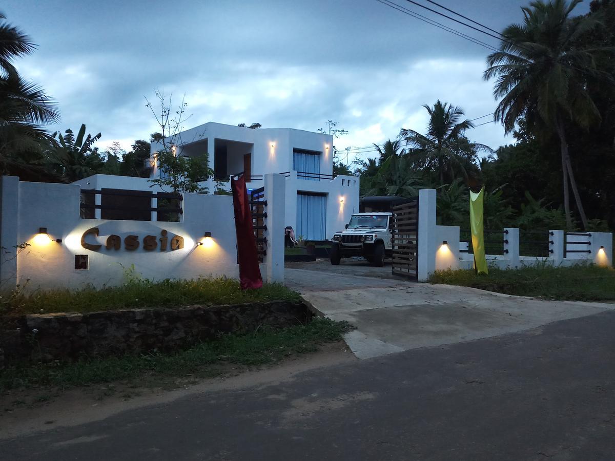 Cassia Udawalawe Hotel ภายนอก รูปภาพ