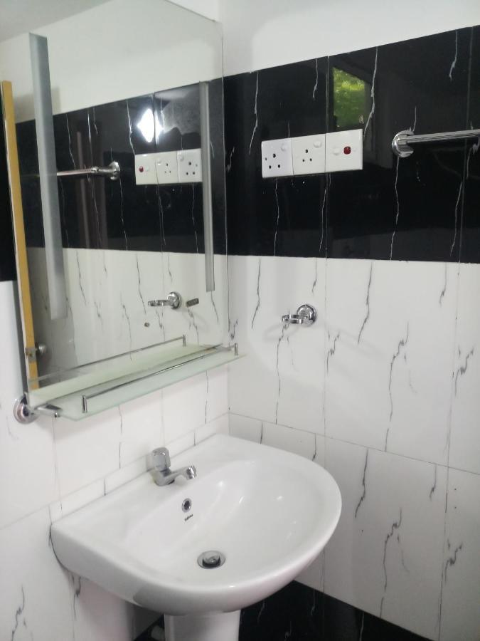 Cassia Udawalawe Hotel ภายนอก รูปภาพ