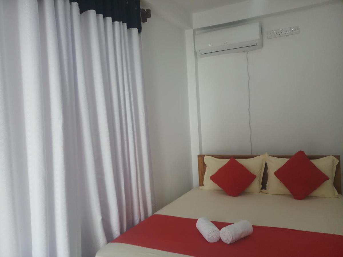 Cassia Udawalawe Hotel ภายนอก รูปภาพ
